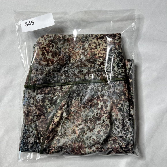 Fabletics Define PowerHold High Waisted 7/8 Womens Medium Earthen Color Camo - Picture 10 of 12